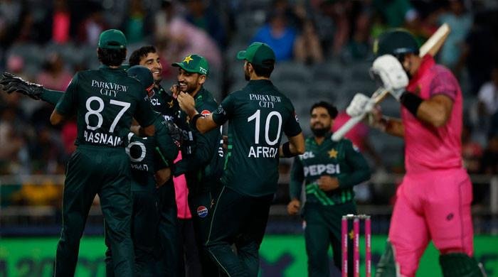 Pakistan whitewash South Africa with 36-run victory in third ODI