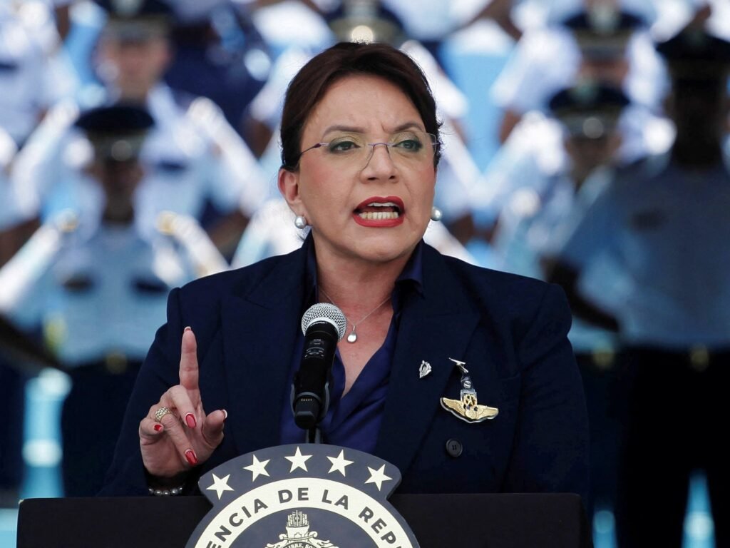 Honduras reaches agreement to extend extradition treaty with the US | Donald Trump News