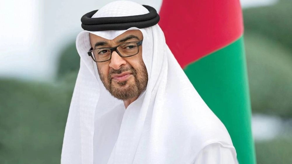 Mohammed bin Zayed issues a decree granting Omar Habtoor Al -Dari