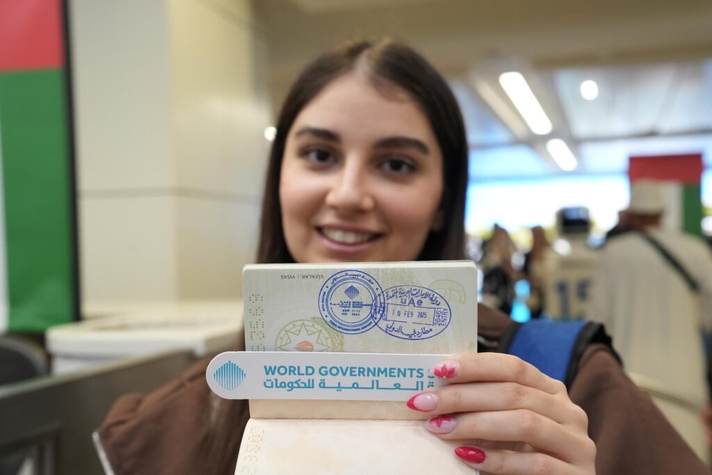 Dubai’s residence receives Emirates visitors with a seal bearing the slogan “Government Summit”