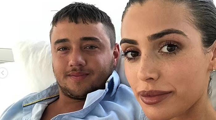 Bianca Censori did not end contact with her ex?