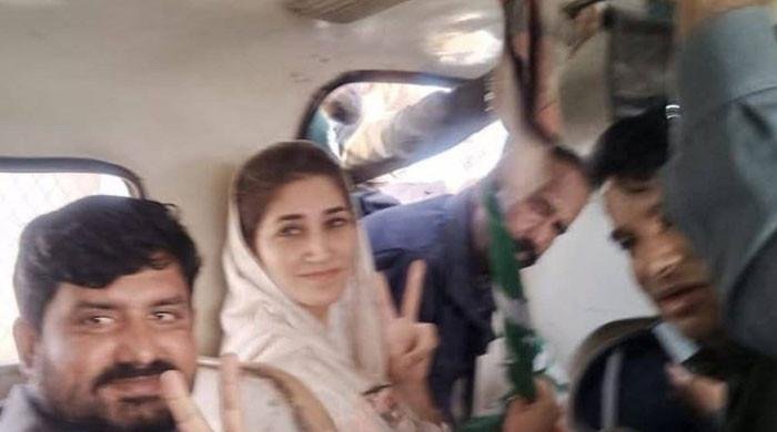 Multan court acquits Meher Bano Qureshi, others over insufficient evidence