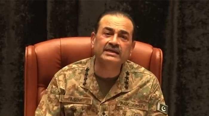 Army chief hails youth as future leaders of Pakistan