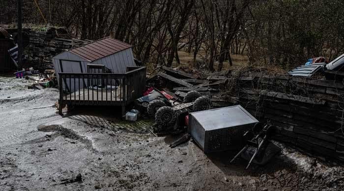 Death toll from powerful US winter storms climbs to 14