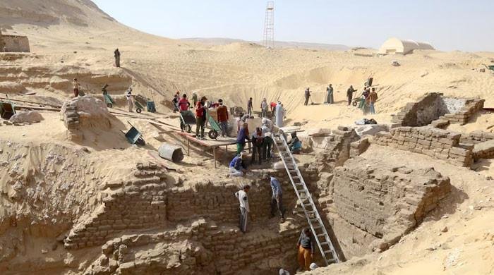 Tomb of unidentified ancient Egyptian pharaoh discovered