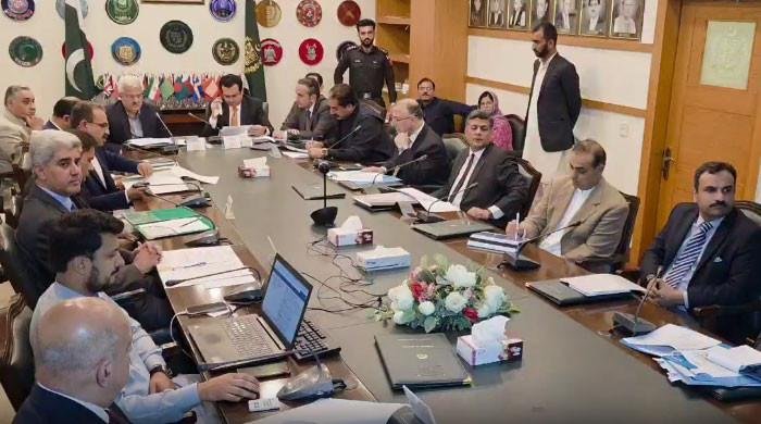 Pakistan to effectively raise issue of terrorism with Afghan govt