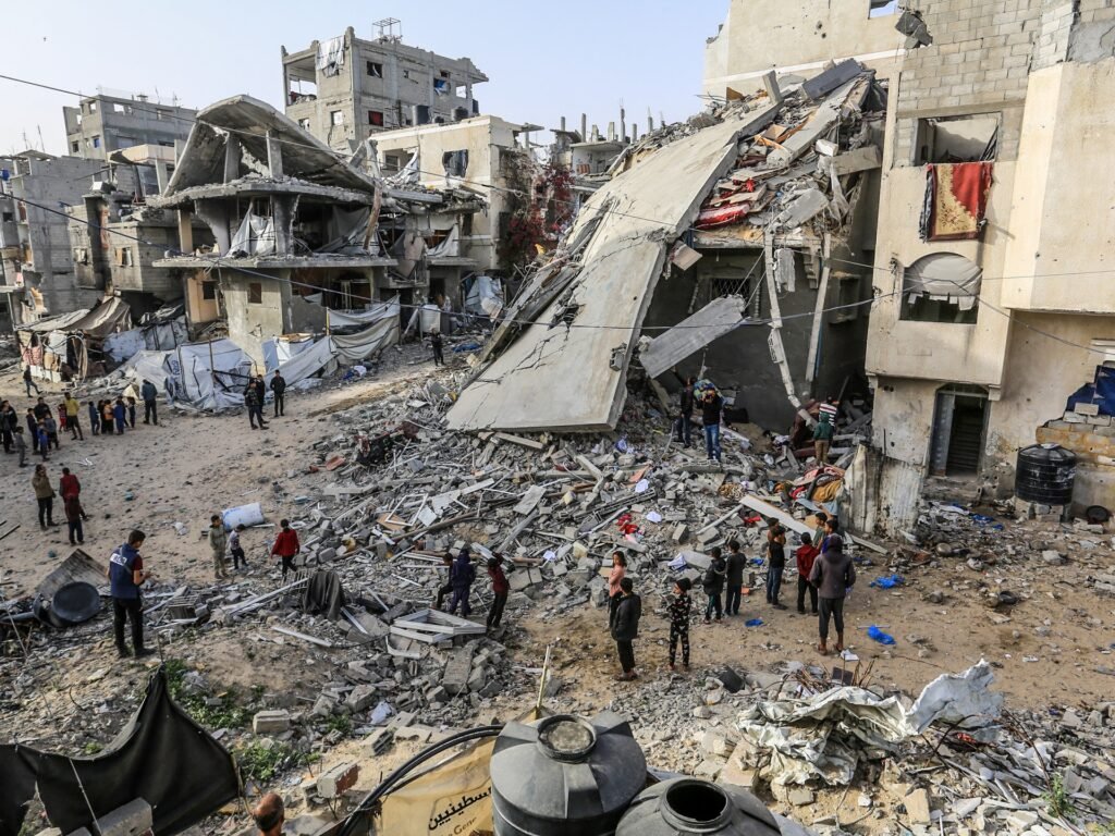 UK lawyers accuse 10 Britons who fought for Israel in Gaza of war crimes | Gaza News