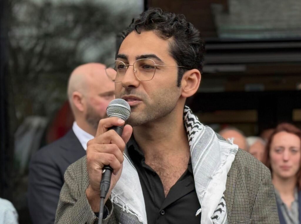 Columbia protest leader Mohsen Mahdawi released from US custody | Gaza News