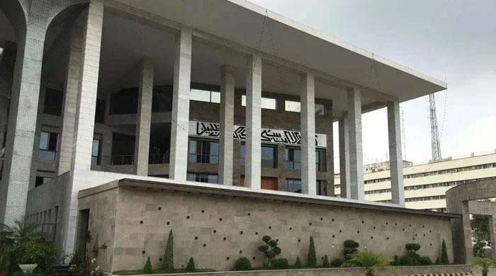 IHC halts registrar from transferring cases without legal justification or approval