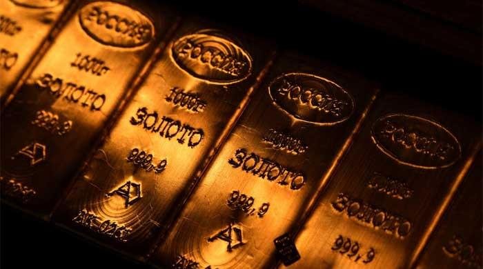 Gold hits record $3,500 as Trump-Powell worry hits markets