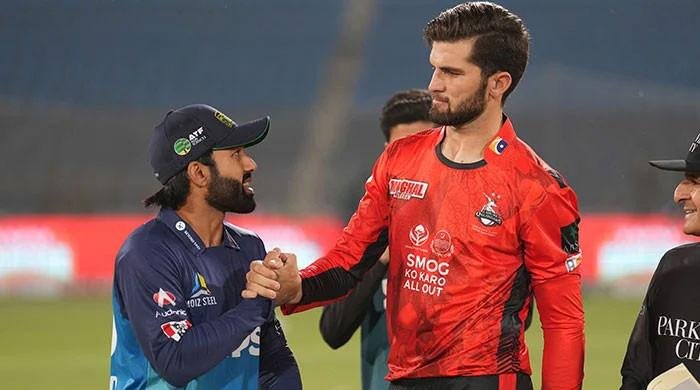 Lahore Qalandars win toss, elect to bowl first against Multan Sultans