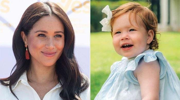 Meghan Markle tiptoes around bees with Princess Lilibet: Photo