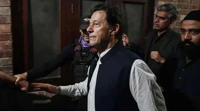 Imran ready to meet US-based doctors