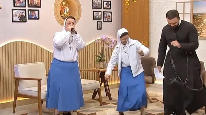 Brazilian nuns’ beat boxing on Catholic TV goes viral