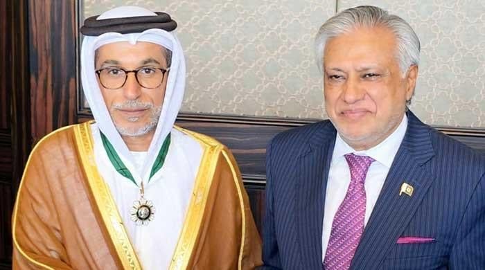 Senior UAE official Mohamed Saif Al Suwaidi receives Pakistan’s prestigious Hilal-e-Quaid-e-Azam Award