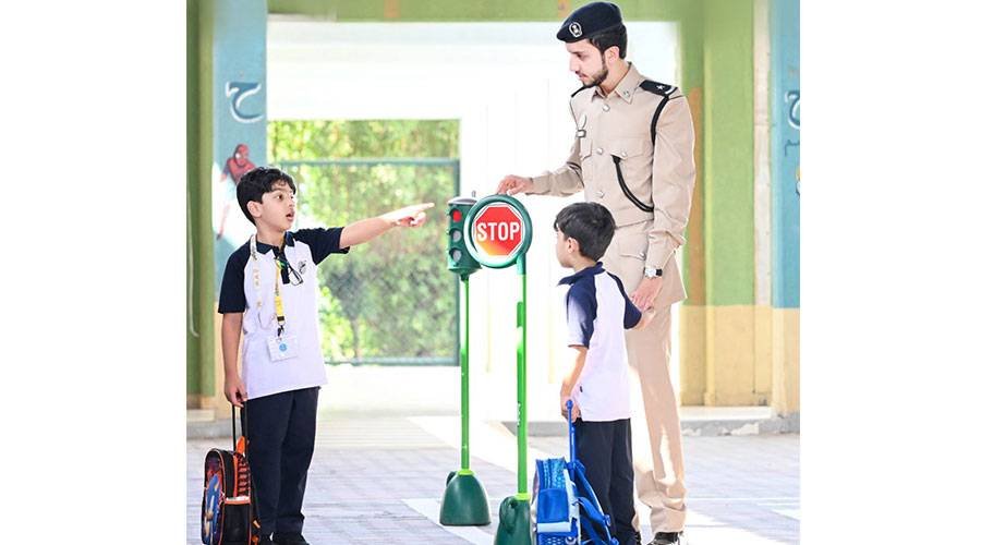 “Express safely” enhance traffic safety in Sharjah