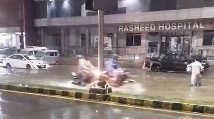 Punjab cities swamped as torrential rain pounds region overnight