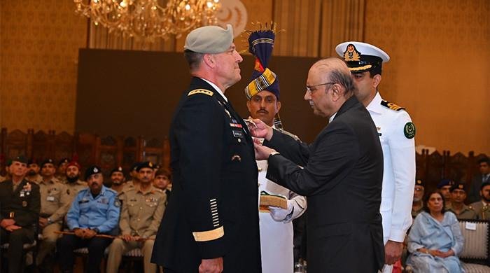 President confers Nishan-e-Imtiaz on US Centcom chief