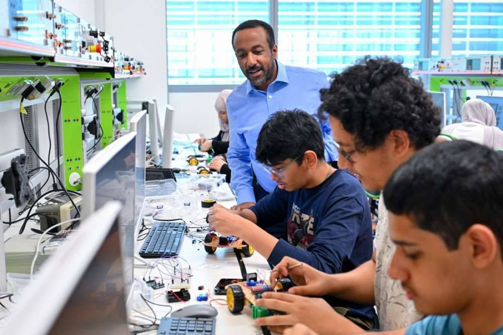 Khalifa University hosts 61 students in the “Discover 2025” program