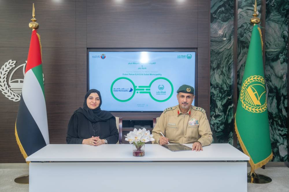 Dubai Police and Municipality are cooperating with public safety accidents