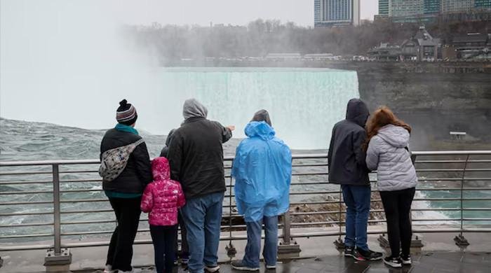US could require up to $15,000 bonds for some tourist, business visas