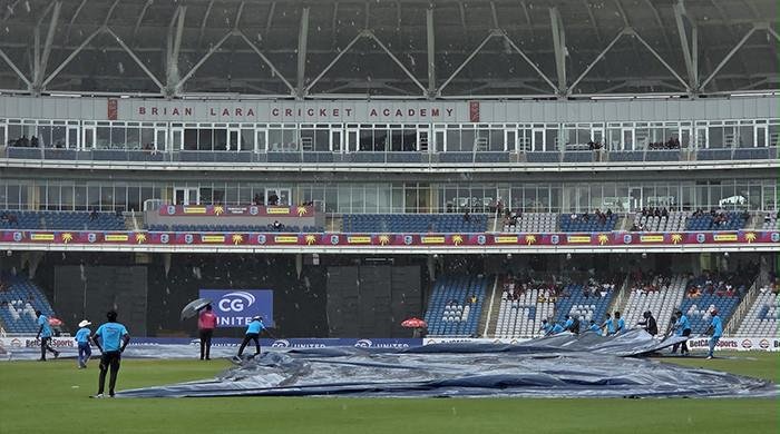 Wet outfield pauses 2nd ODI between Pakistan, West Indies