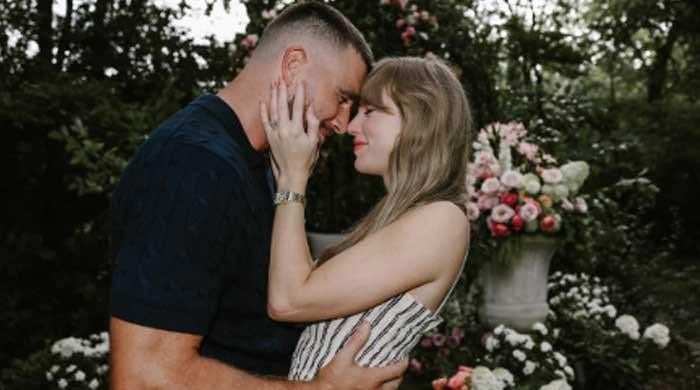 Travis Kelce’s dad dishes on the real date of his son, Taylor Swift’s engagement