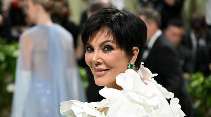 Kris Jenner admits to recent cosmetic intervention
