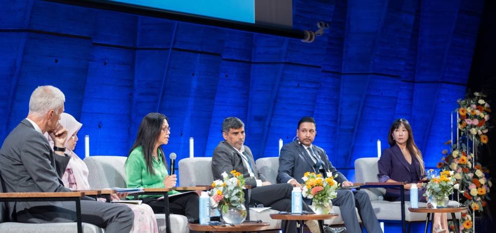 “A” lights up on the role of artificial intelligence in drawing the future of education