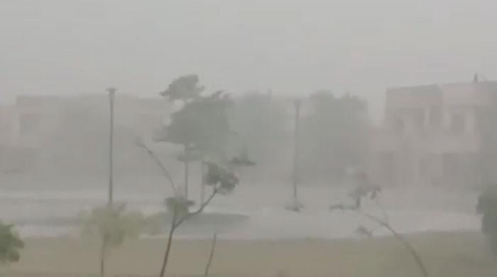 Parts of Karachi receive heavy rain amid urban flooding risk