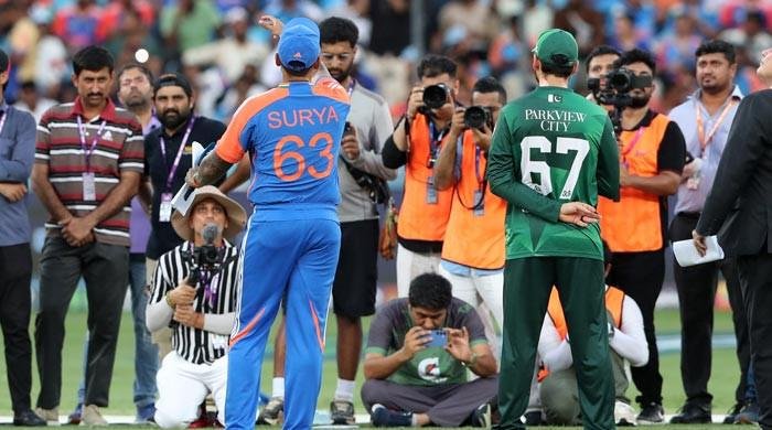 Pakistan blasts India after handshake snub at Asia Cup clash
