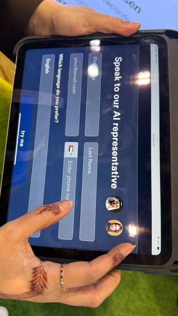 The virtual Dubai Health employee answers in the world’s languages