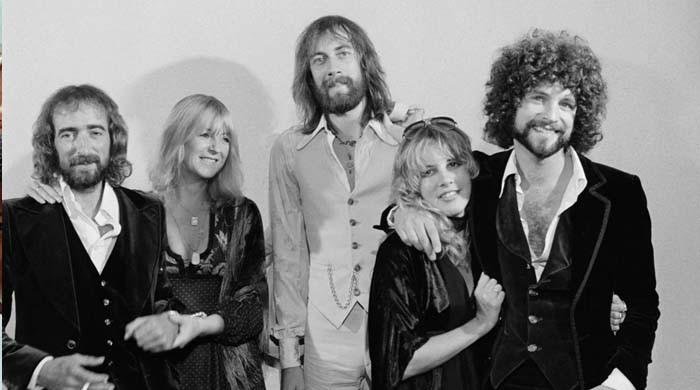 Fleetwood Mac set to please fans with TV show, one-off concert