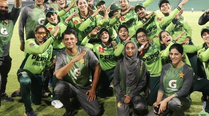 PCB to part ways with women’s head coach Mohammad Wasim