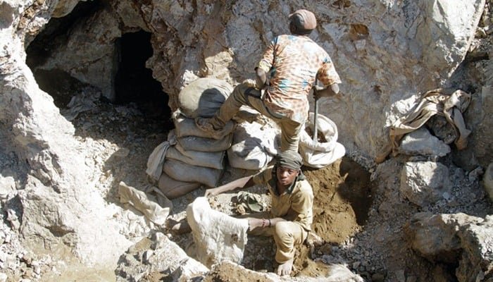 Tragic mine collapse in Congo claims at least 32 lives