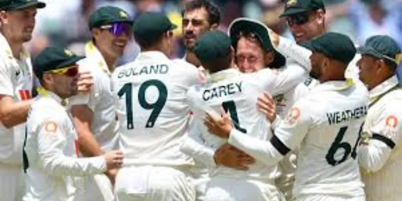 Australia beats England by 82 runs, leads Ashes 3-0