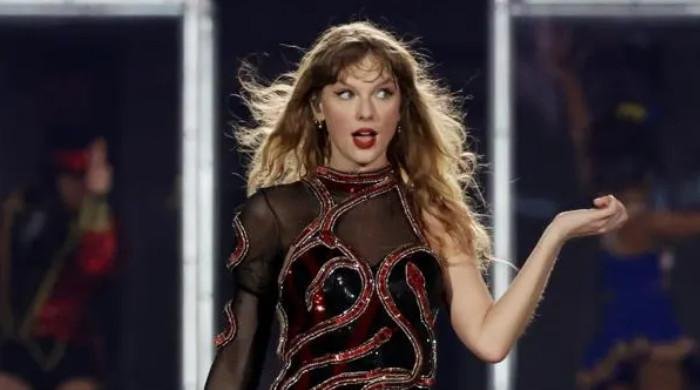 Taylor Swift checks off another milestone after Spotify record