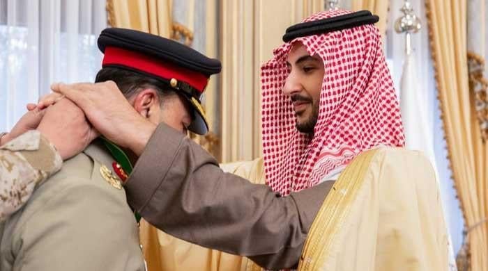 Saudi Arabia’s ‘highest national honour’ conferred upon CDF Munir: ISPR