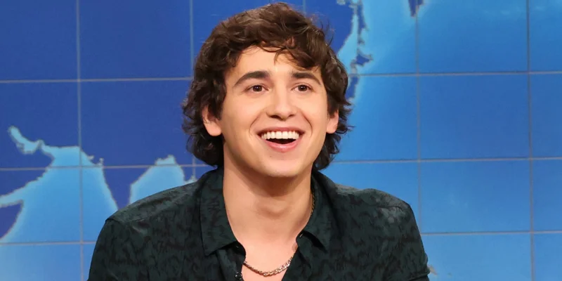 Marcello Hernández debuts hometown comedy special on Netflix