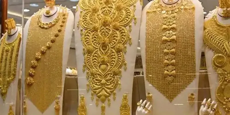 Gold prices decline after prolonged surge in Pakistan