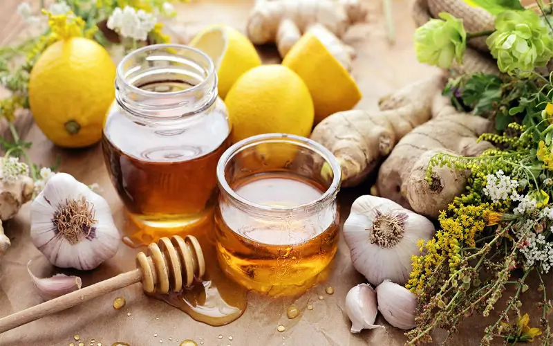 Surprising health benefits of garlic and honey