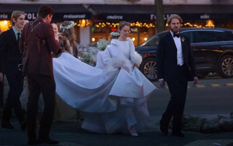 Maya Hawke and Christian Lee Hutson tie the knot