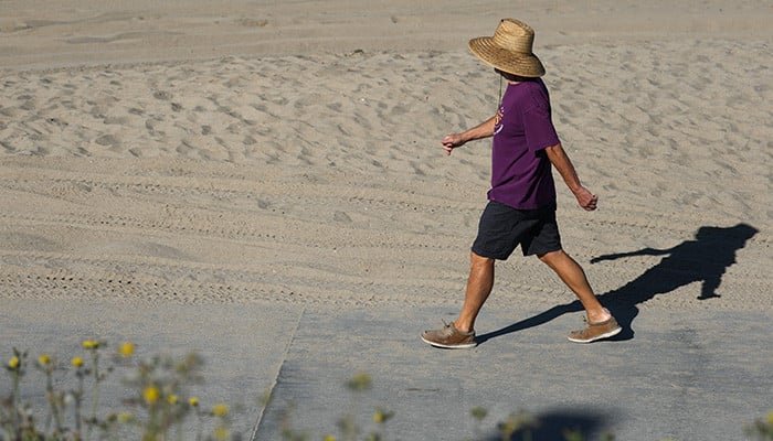 Record-breaking heat wave grips western US