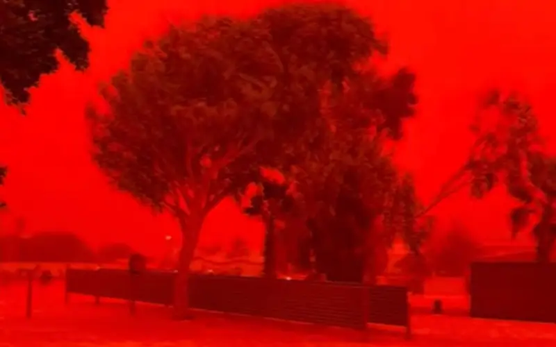 Blood-red skies in Australia: Here’s what happened