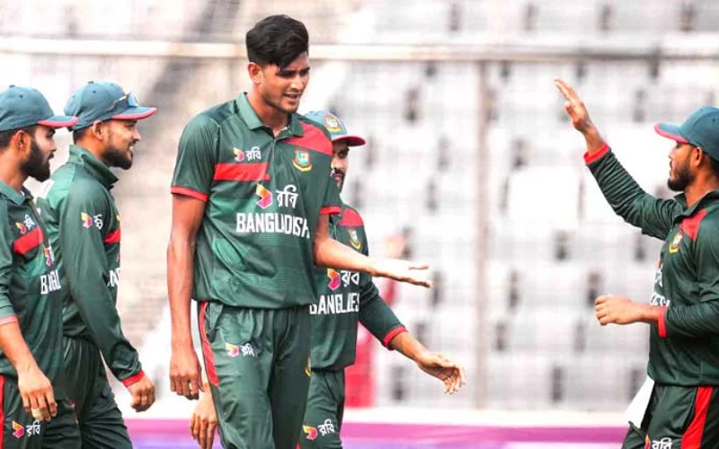 Pakistan suffer crushing defeat to Bangladesh in first ODI