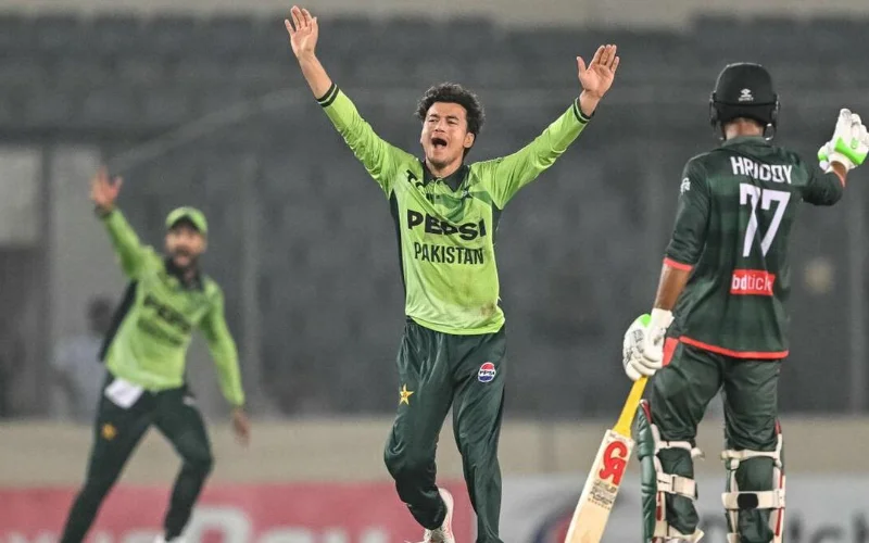 Pakistan thrash Bangladesh by 128 runs to level ODI series 1–1