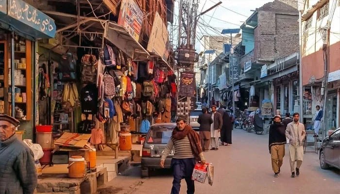 Govt mulls early market closures; wedding halls, restaurants to operate until 10pm
