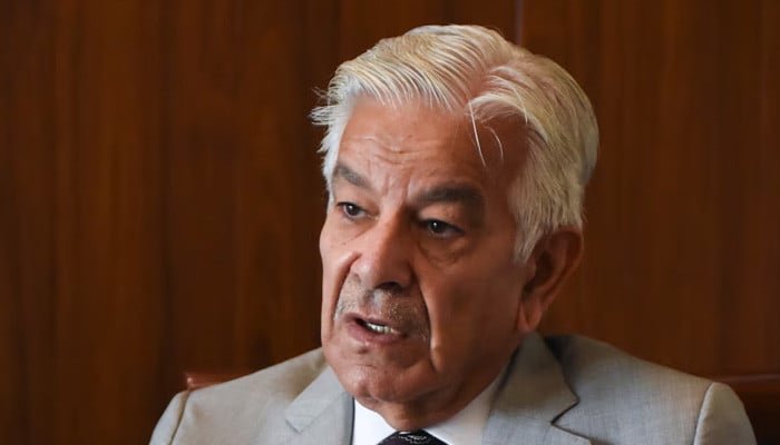 Pakistan-UAE ties remain strong, no signs of displeasure: defence minister