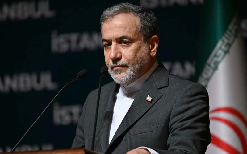 Iranian FM to hold high-level talks in Pakistan, Oman and Russia