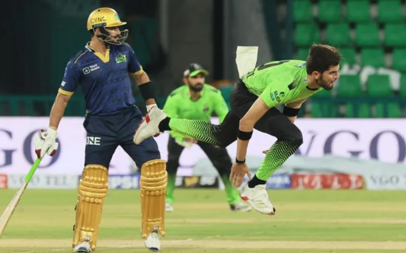 Lahore Qalandars shine in 20-run win against Multan